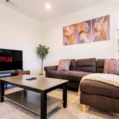 ৎ୭Serene Home in Central Burbankৎ୭ 2 bedrooms,wifi
