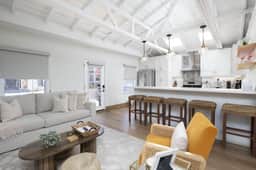 3 BD Bohemian Beach Bungalow w/ AC - Image 3