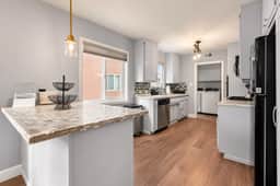 ৎ୭ Valerio Luxe Escape – Spacious Modern Homeৎ୭ - Image 5