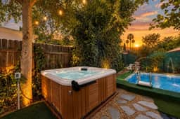 ৎ୭Resort-Style LA Retreat | Pool, Spa & Diningৎ୭ - Image 2