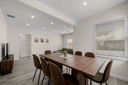 ৎ୭Burbank Haven | 3BR Unitৎ୭ - Image 2