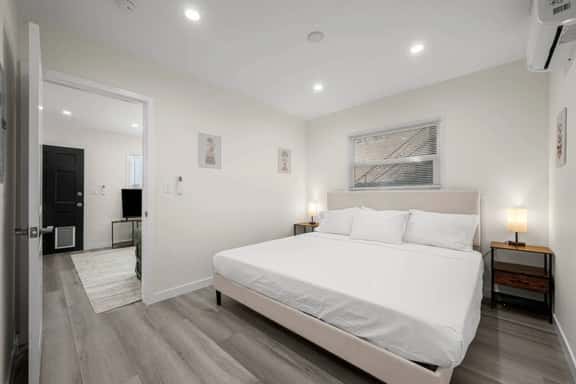 ৎ୭Relaxing Burbank Stay | 1BRৎ୭ - Image 1