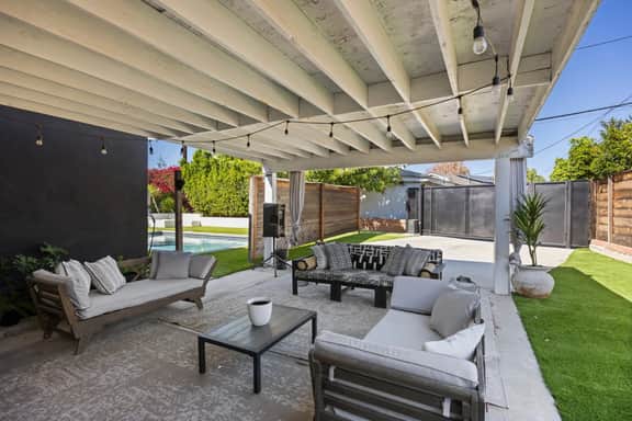 ৎ୭ Lassen Luxury Retreat | Pool • Fire Pit ৎ୭ - Image 2
